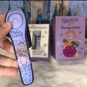 Disney parks passholder exclusive figment limited edition magicband